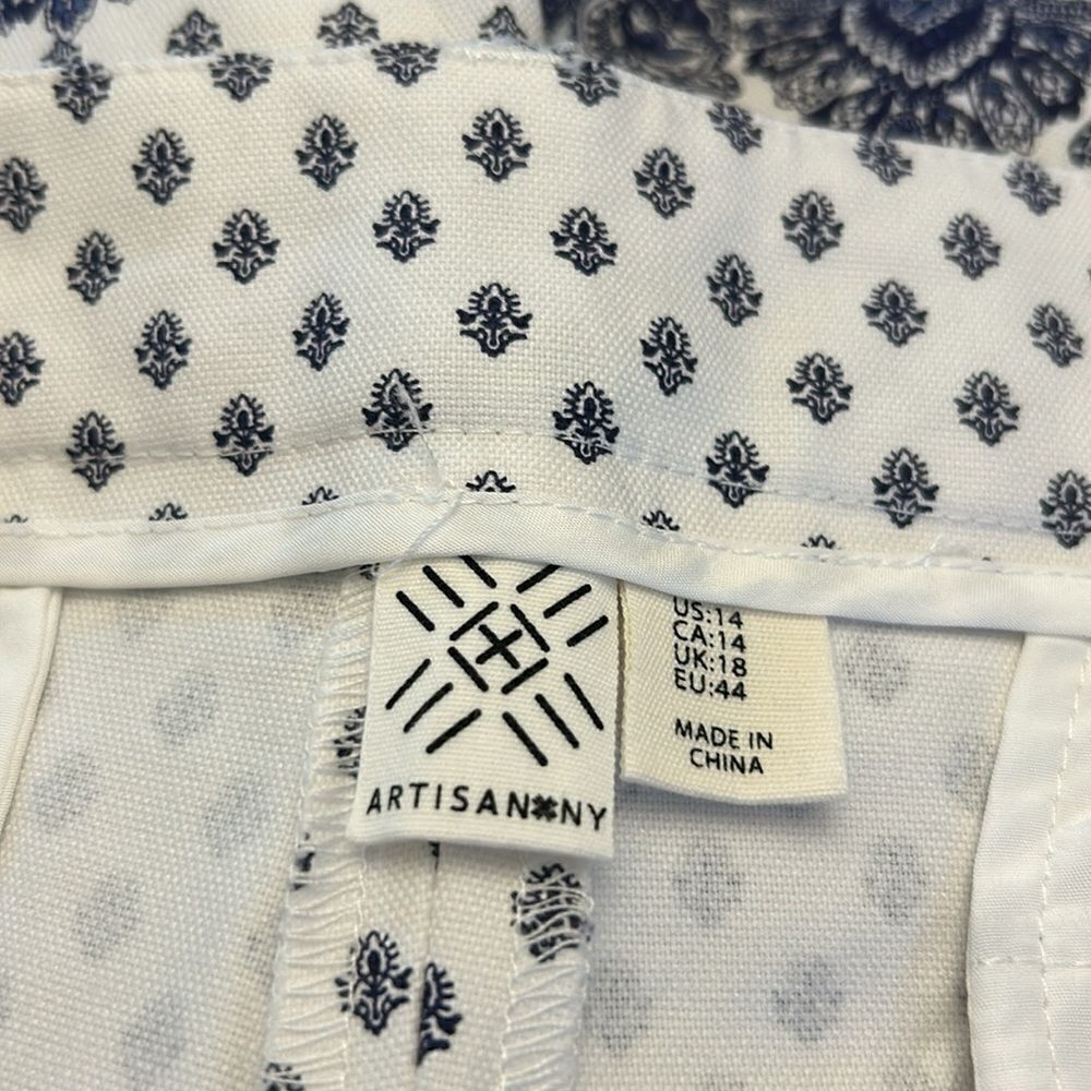 ARTISAN NY navy blue white patterned shorts Size 14 New - Picture 6 of 9